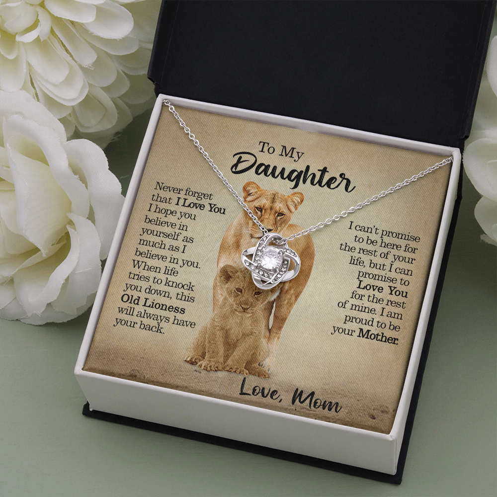 To My Daughter - This Old Lioness Will Always Have Your Back - Love Knot Necklace