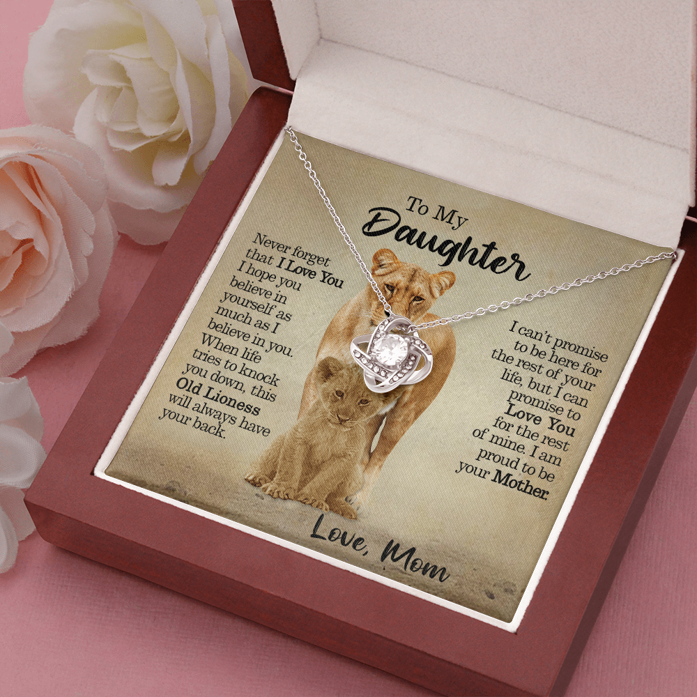 To My Daughter - This Old Lioness Will Always Have Your Back - Love Knot Necklace
